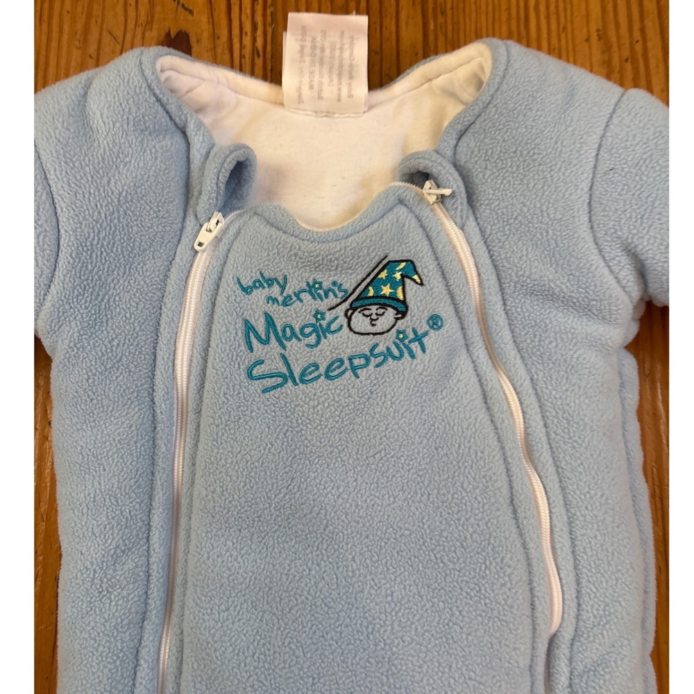 Baby Merlin Magic Sleepsuit Kids Blue Fleece Transition Swaddle SIZE Small 3-6M - Picture 2 of 5